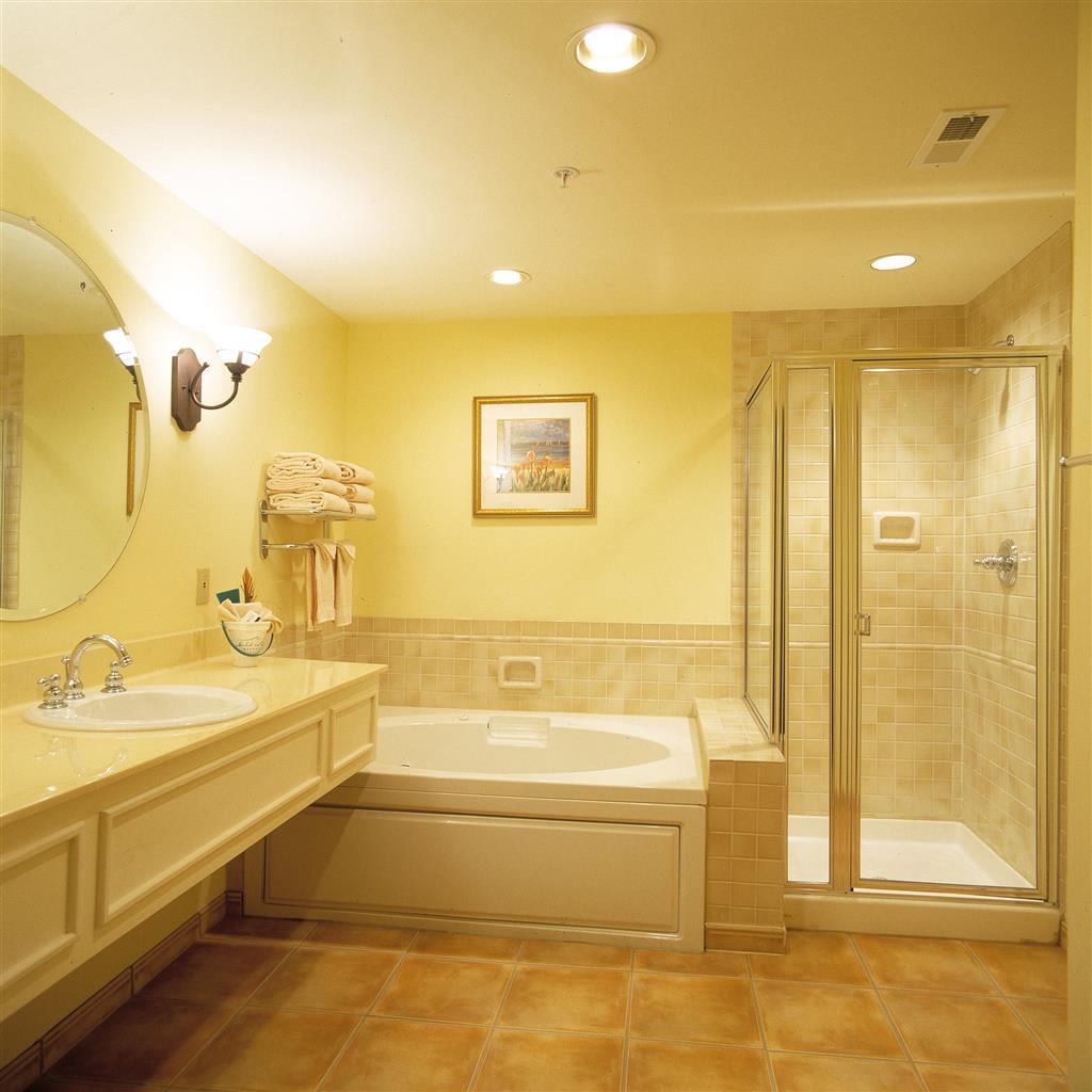 Turtle Cay Resort Virginia Beach Room photo
